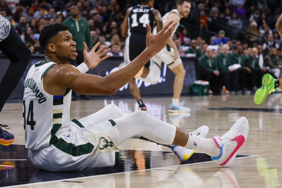 Giannis Antetokounmpo, Milwaukee Bucks.