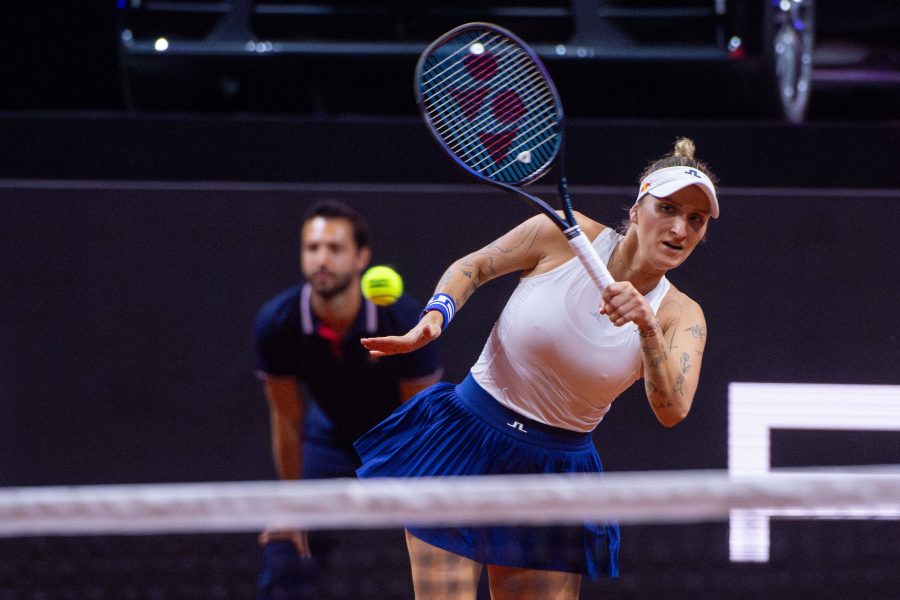 Marketa Vondrousova pudotti Aryna Sabalenkan jatkosta Stuttgartissa.