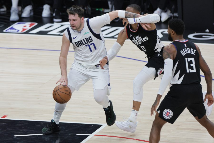 Dallas Mavericks tasoitti otteluvoitot Los Angeles Clippersiä vastaan NBA:n pudotuspeleissä