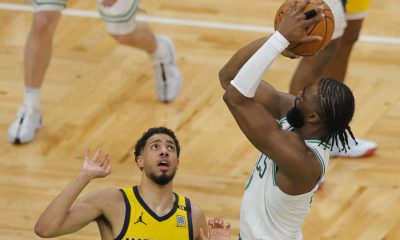 Boston Celticsin Jaylen Brown ja Indiana Pacersin Tyrese Haliburton konferenssifinaaleissa