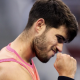 Carlos Alcaraz voitti Pekingin ATP-turnauksen finaalissa Jannik Sinnerin
